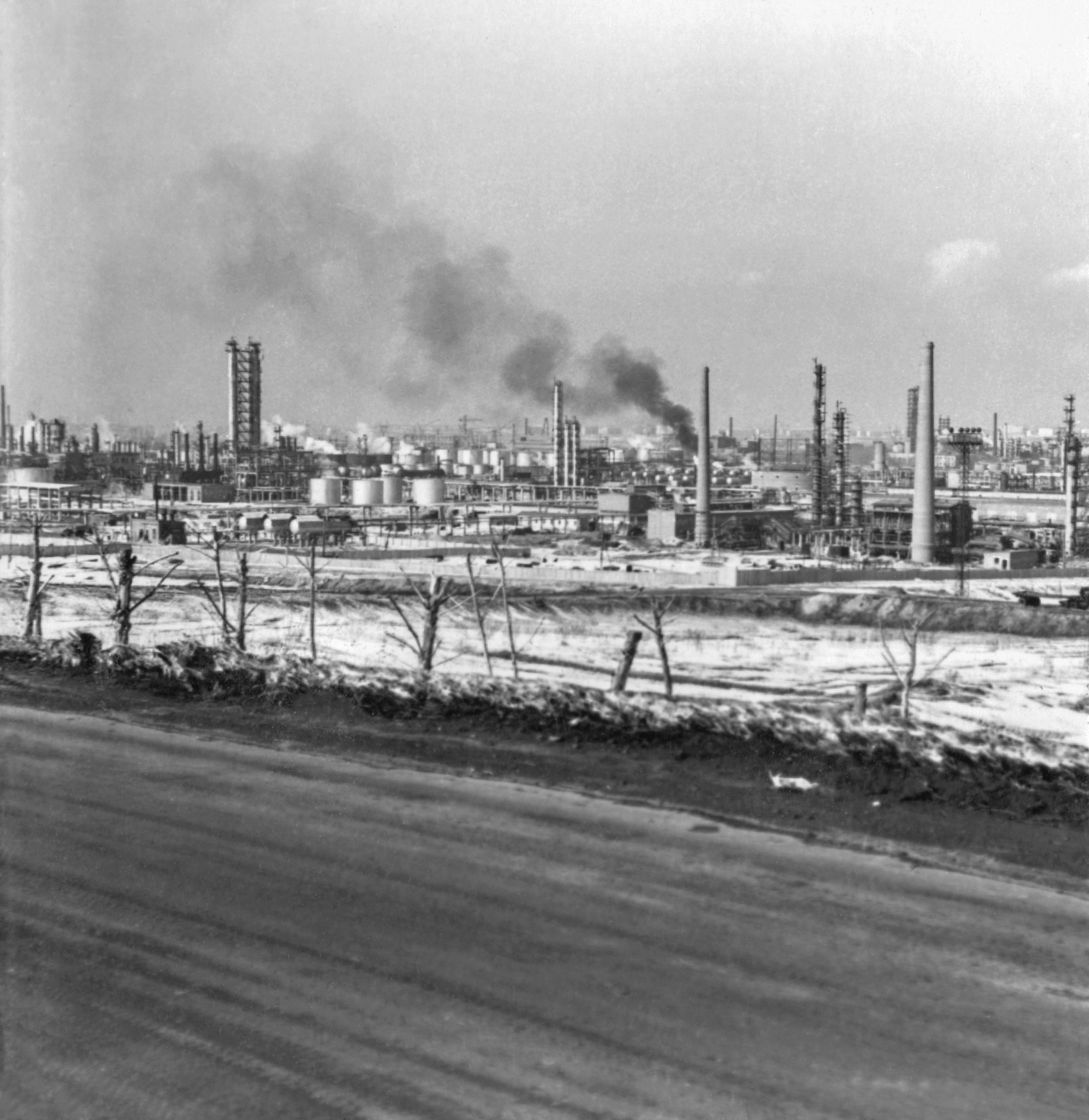 как в 1946 году очищали воздух в столице