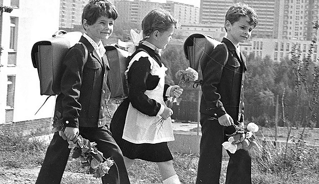 Исторические фотографии и интервью с учителями: что можно увидеть в виртуальном музее «Москва — с заботой об истории» в День знаний